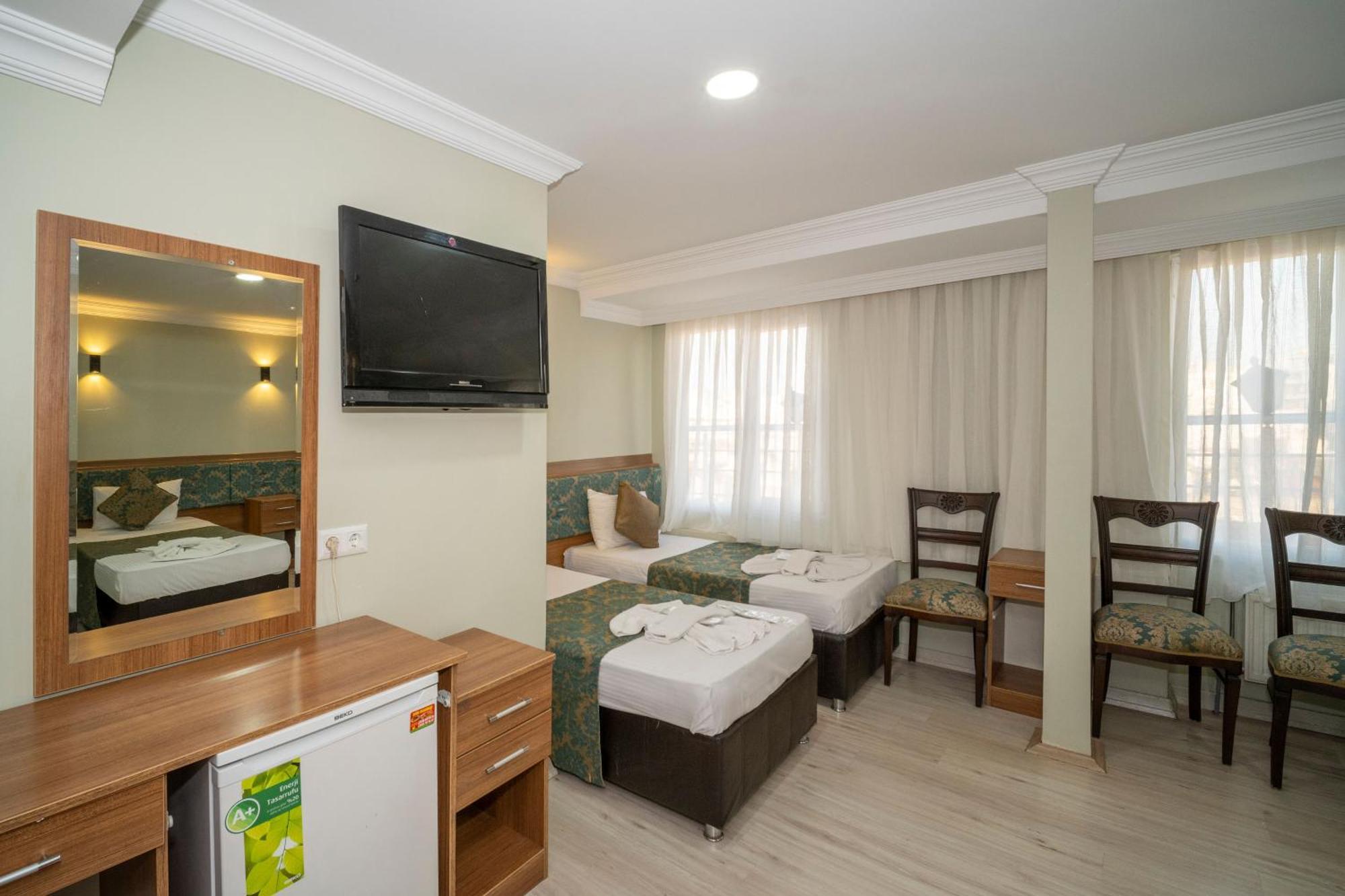 Hotel Simper Istanbul Exterior photo