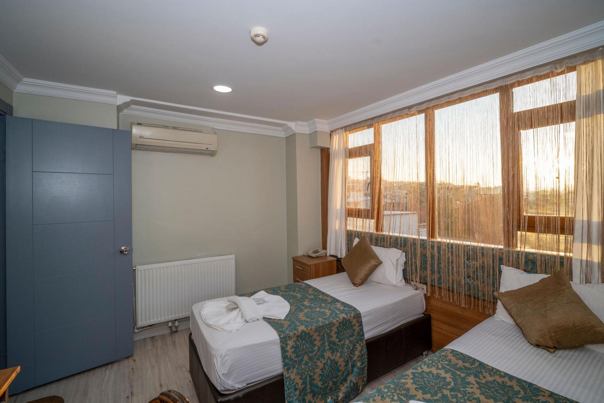 Hotel Simper Istanbul Exterior photo