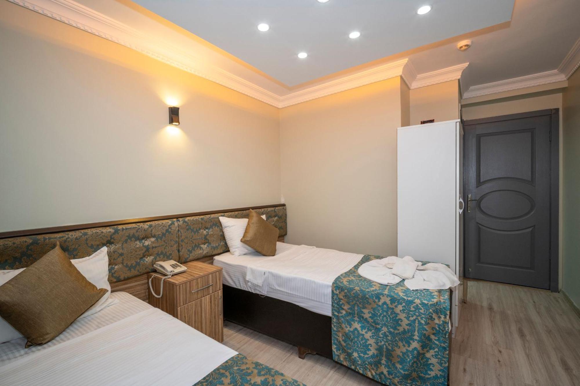 Hotel Simper Istanbul Exterior photo